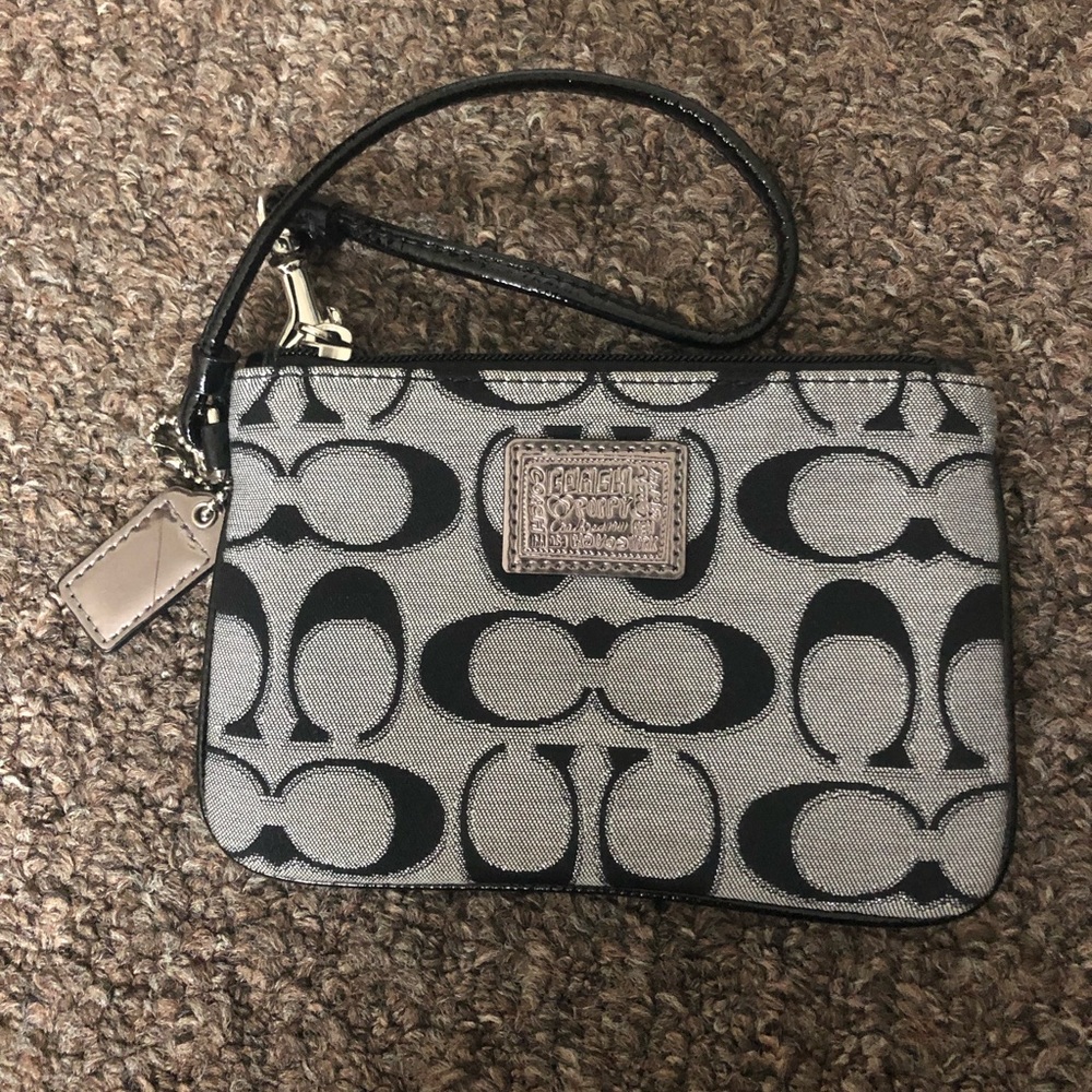 NWOT Coach Wriset